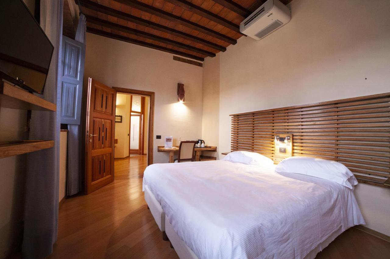 Stagno Lombardo Agriturismo Cascina Farisengo المظهر الخارجي الصورة