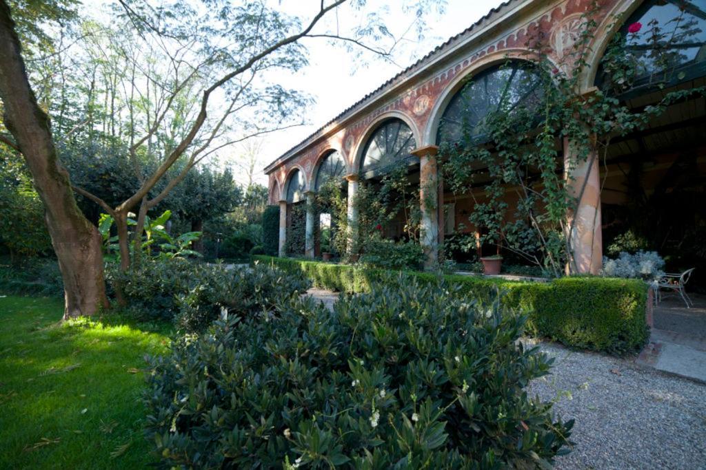 Stagno Lombardo Agriturismo Cascina Farisengo المظهر الخارجي الصورة