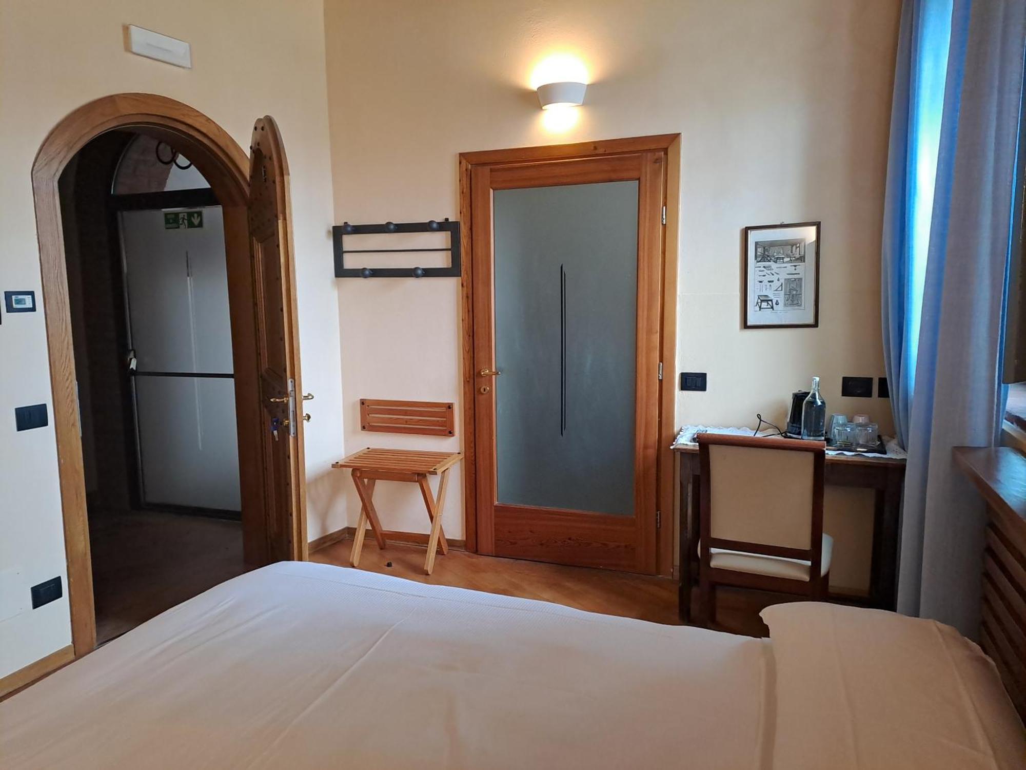 Stagno Lombardo Agriturismo Cascina Farisengo المظهر الخارجي الصورة
