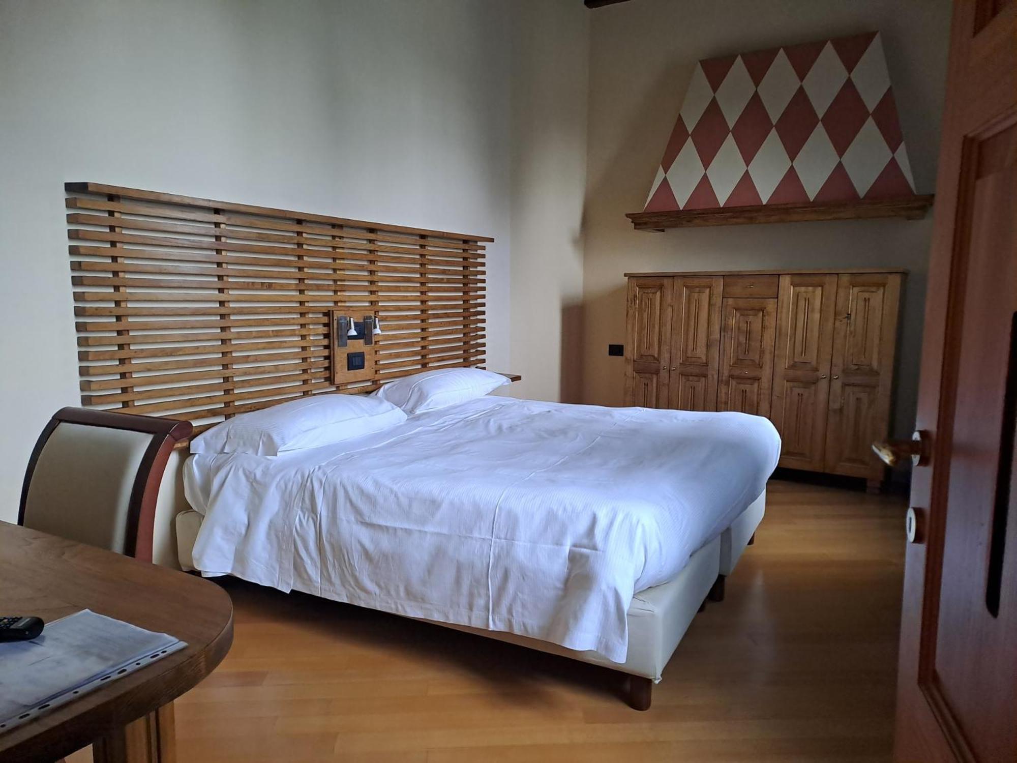 Stagno Lombardo Agriturismo Cascina Farisengo المظهر الخارجي الصورة
