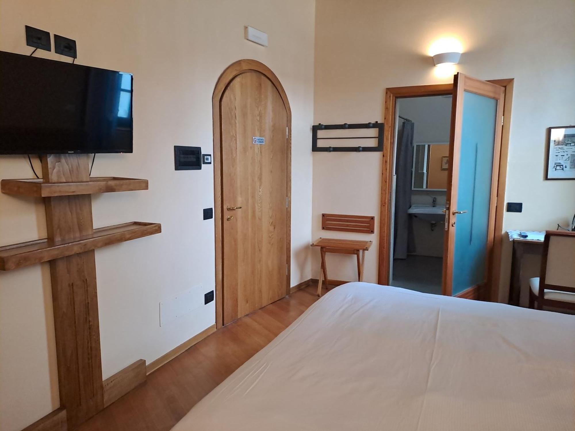Stagno Lombardo Agriturismo Cascina Farisengo المظهر الخارجي الصورة